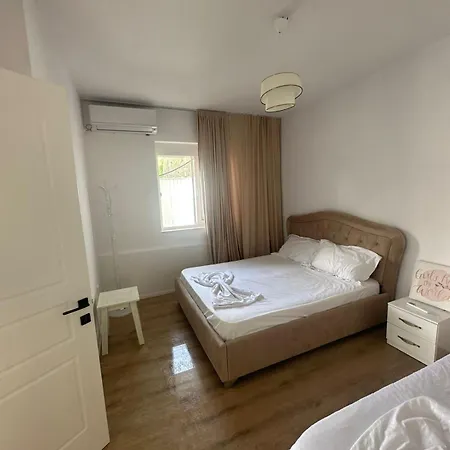 Pasha * Τίρανα